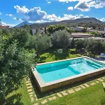 Stunning Home In Trabia טראביה