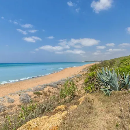 Gorgeous In With Wifi Holiday home